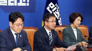 與 “‘투표용지 부족’ 신속 국조…이번주 계획서 본회의 보고”