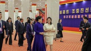 시진핑-김정은, 부부 동반 1박 2일 밀착…주애는 없었다
