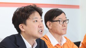 이준석, 張 ‘사전투표 폐지’ 주장에 “투표할 기회 줄이자는 건 적반하장”