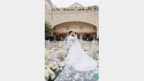 ‘신지♥’ 문원, 결혼식서 불렀던 자작 프러포즈곡 음원 발매