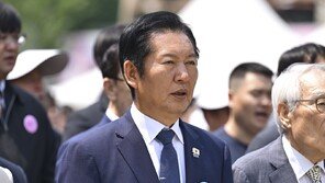 정청래 “당원 뜻 받들어 의원총회 생중계 적극 추진”