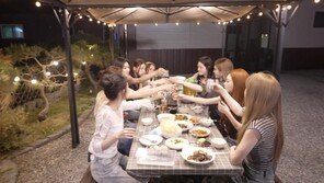 ‘전참시’ 아이오아이, 콘서트 뒤풀이 현장 “끝이라 생각 안 해”