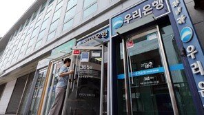 “달러 쥐고 안 푼다”…기업 달러예금, 3년 5개월 만에 최대