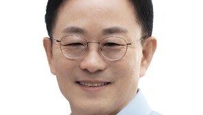 가열 없이 도로 고친다… ‘상온 아스콘, 탄소 저감 선도’
