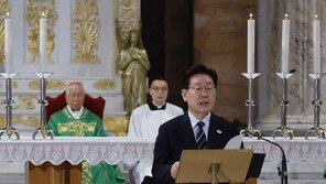 靑내부 “정청래 ‘정권 짧다’ 발언은 협박, 여당이 정권 흔들어” 격앙