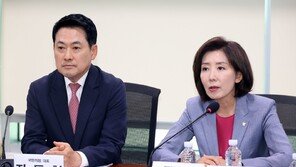 나경원, 경찰 잠실 강제 진입 시도에 “국가폭력…범죄 은폐 시도” 강력 규탄