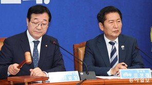 정청래, 당헌 고쳐가며 전대 채비… 불출마 선긋고 연임 도전 시동