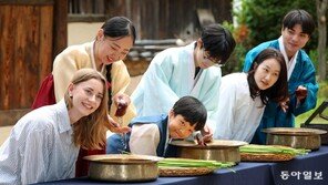 내일 단오… “창포물에 더위 씻어요”