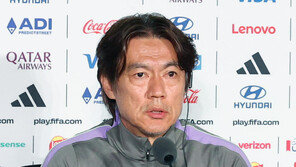 멕시코전 앞둔 홍명보 감독 “2002년 4강 넘었으면”