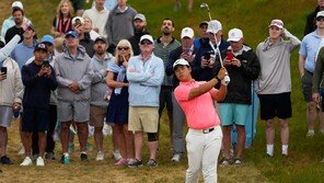 ‘남자 골프 메이저’ US 오픈 1R 악천후로 연기…김주형, 공동 18위 안착