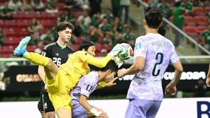 김승규, 이기혁과 엉키며 놓친 공…여러 차례 슈퍼세이브에도 뼈아픈 실수