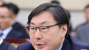 이화영 ‘술파티 회유 위증’ 등 국참 징역 2년·벌금 500만원 구형