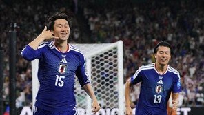 亞 최초 한경기 4골… 日, ‘죽음의 조’서 일내다