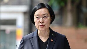 [속보]한성숙 “모두의창업 개인정보 유출 사과…무거운 책임 통감”