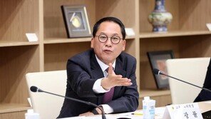 경기도의회 민주당 대표에 안광률…남종섭 의장 후보 추대