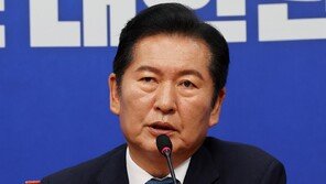 [속보]정청래 與대표 사퇴, 연임도전 공식화…“李와 의리 지키겠다” 