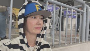 “배 터지게 먹었으니 걷자”…오연수의 완벽한 식후 루틴