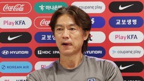 남아공전 졸전에 홍명보 “당황스럽고 설명 힘든 경기…팀 불화는 없다”