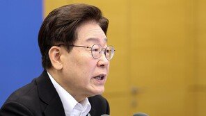 李대통령 지지율 51%로 취임후 최저치 
