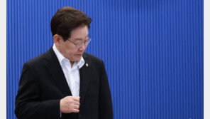 李 지지율 51%, 취임후 최저…부정평가 첫 40% 넘어