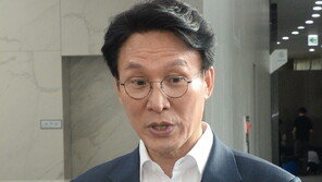 김민석, 유시민 겨냥 “대통령 만들었단 과잉 자신감 절제돼야”