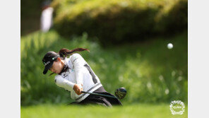 노승희, KLPGA 맥콜·모나 오픈 2R도 선두…시즌 첫 승 도전