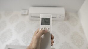 “에어컨 끄고 창문 열어라”…월세방 집주인 문자에 세입자 ‘황당’