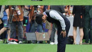 박문성 “팬들에게 허리 숙여 인사…그게 그렇게 어려운가”
