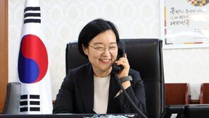 한성숙 총리 첫 일정은 AI… “정부의 속도 올리겠다”