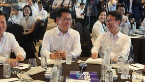 정청래 “김민석, 보완수사권 처리해달라 한적 없다”… 金 “다양한 경로로 전달”