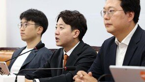 “감옥에서도 돈 버는 사이버렉카? 수익 몰수해야”…이준석, 법안 발의