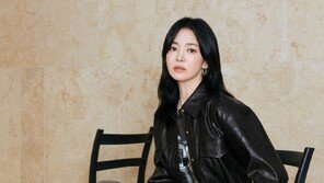 송혜교, 감탄 자아내는 여신 비주얼…우아함 가득 미모