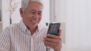 운동하며 용돈벌이까지…‘앱테크’에 빠진 5060 중장년층