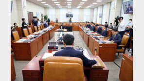 與, 7월 ‘반쪽’ 임시국회 시작…정무·과방·국방 간사 단독 선임