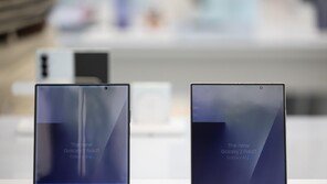 애플 가세에 폴더블폰 시장 확대…패널 출하량 24% 증가 전망