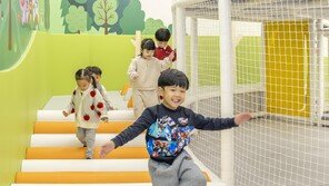 [현장속으로]역사-놀이 하나로… 가족 명소 된 기념관