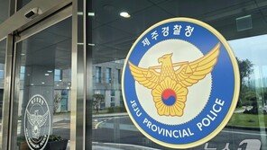 잠든 아이 깜빡, 차에 45분 방치…어린이집 버스 기사·교사 입건
