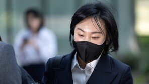 종합특검, 김건희 최측근 유경옥 조사…상당 부분 진술 거부