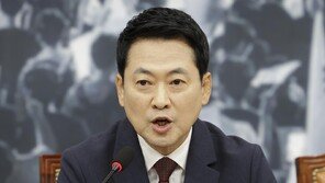 ‘징계정치’ 이어 ‘장외정치’ 매달리는 장동혁, 강성층 결집 노려