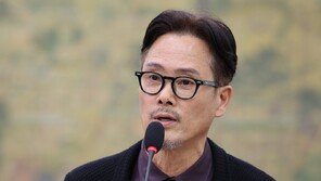 ‘제자 성폭행 혐의’ 뮤지컬 배우 남경주, 내주 첫 재판 열려