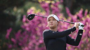 신인 최초 4승 넘어 전관왕까지…‘슈퍼 루키’ 김민솔, KLPGA 새 역사 정조준