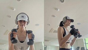50세 문정희, 톱 입고 드러낸 탄탄 복근 ‘감탄’