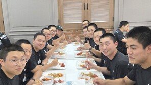 ‘취사병’ 드라마처럼…군대 짬밥 맛있지 말입니다[이설의 한입 스토리]