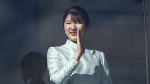 日 ‘아이코 여왕 즉위’ 찬성 70%…정치권은 “황실 양자 허용을”