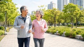 80대 ‘슈퍼 무버’의 비밀…“빨리 걷는 노인, 인지기능 더 오래 유지”