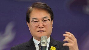 ‘비위 수사-낙선’ 김하수 前청도군수 숨진채 발견