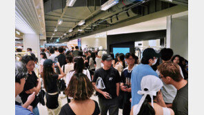 롯데백화점 본점 ‘키네틱 그라운드’ 1년… 2030·외국인 사로잡은 K콘텐츠 플랫폼
