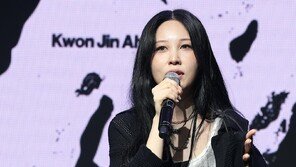 록으로 돌아온 권진아 “식이장애·자기혐오…음악으로 이겨냈죠”