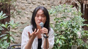 한강, 배재고 논란에 “기성세대의 실패 고민해야 할 시기”