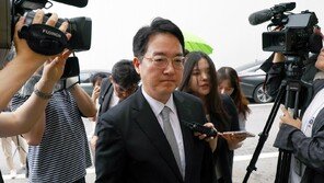 ‘내란 가담 의혹’ 심우정 전 검찰총장, 구속심사 출석…“소상히 설명”